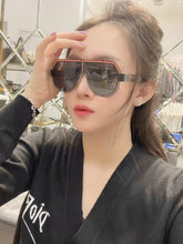 Load image into Gallery viewer, Thời Trang Kính thương hiệu nổi tiếng