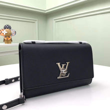 Load image into Gallery viewer, LOCKME CLUTCH