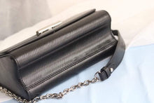 Load image into Gallery viewer, LV Twist / size 23