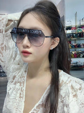 Load image into Gallery viewer, Thời Trang Kính thương hiệu nổi tiếng
