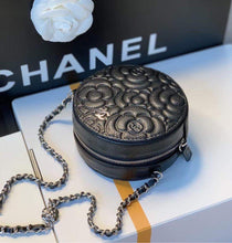 Load image into Gallery viewer, Channel round clutch bag with chain .
